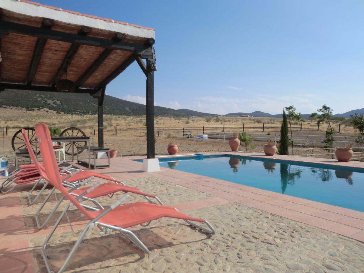C.Rural Huertadeltiocruz Guest House Mestanza Екстериор снимка